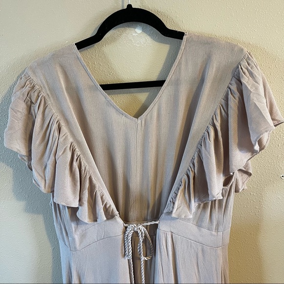 Baltic Born  Maxi flutter cap sleeve v-neck worn once  XXL - Picture 8 of 8